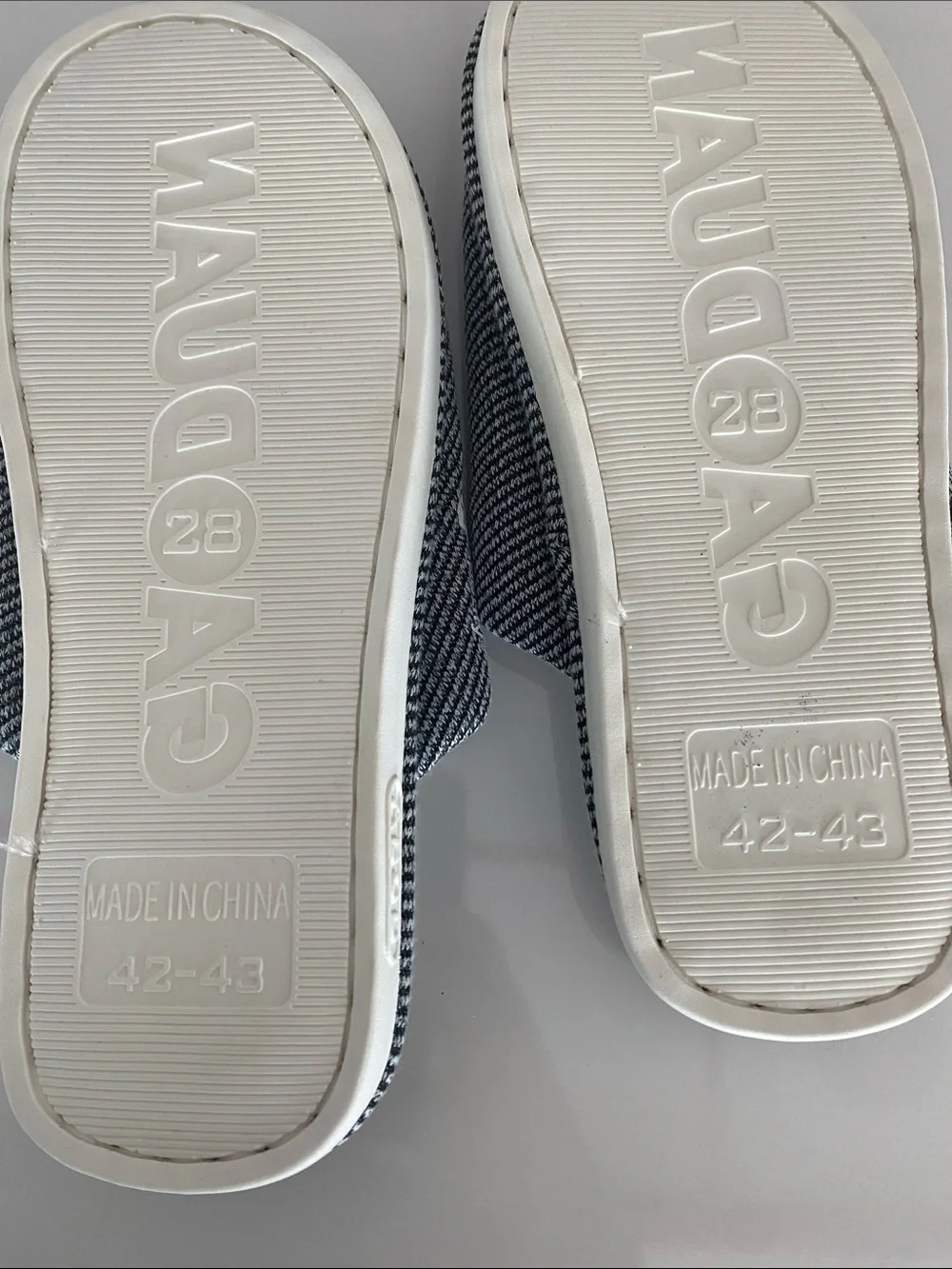 Lulupo Grey Striped Indoor Slippers